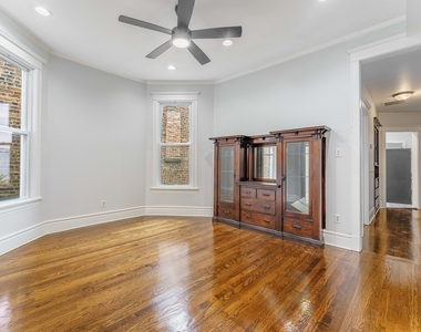 1632 S Drake Avenue - Photo Thumbnail 4