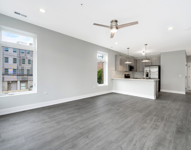 6112 S Drexel Street - Photo Thumbnail 3