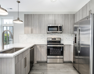 6112 S Drexel Street - Photo Thumbnail 6