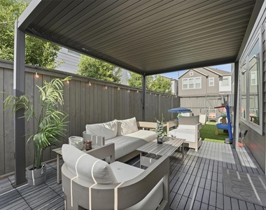 2502 Eason Lane - Photo Thumbnail 18