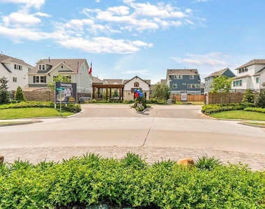 2502 Eason Lane - Photo Thumbnail 24