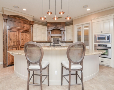 12316 Oak Bend Circle - Photo Thumbnail 12