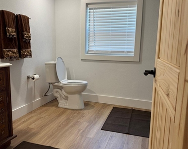 5018 Avenue R 1/2 Unit 1, 2, 4, 5 - Photo Thumbnail 21