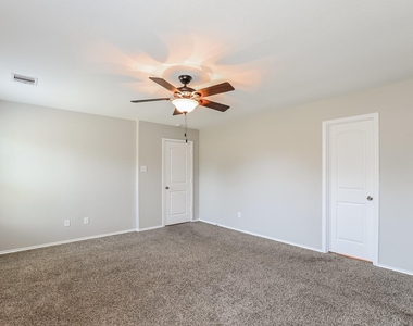 2734 Gold Flake Terrace Road - Photo Thumbnail 7