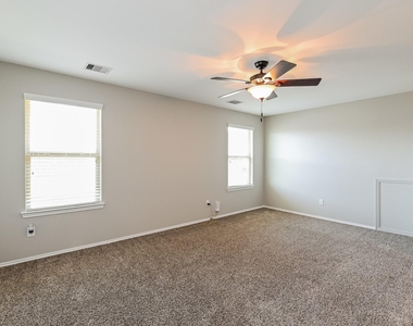 2734 Gold Flake Terrace Road - Photo Thumbnail 8