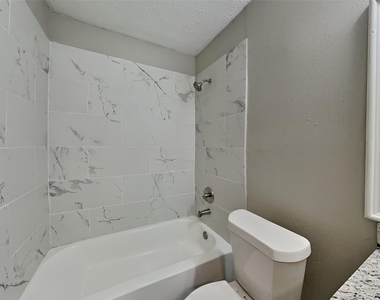 29118 Stapleford Street - Photo Thumbnail 15