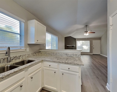 29118 Stapleford Street - Photo Thumbnail 4