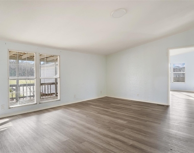 16461 Hill Country Drive - Photo Thumbnail 3