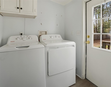 16461 Hill Country Drive - Photo Thumbnail 19