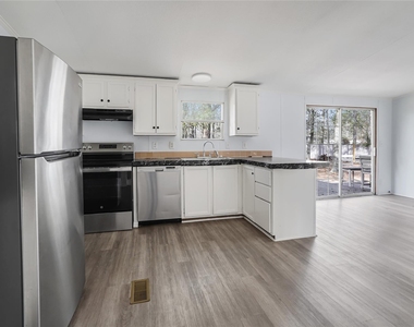 16461 Hill Country Drive - Photo Thumbnail 7