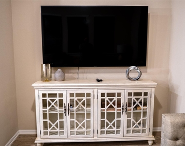4306 Foggy Creek Lane - Photo Thumbnail 20