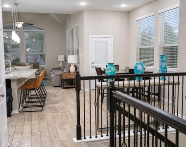 4306 Foggy Creek Lane - Photo Thumbnail 6