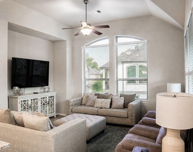 4306 Foggy Creek Lane - Photo Thumbnail 2