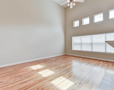 650 Westcross Street - Photo Thumbnail 17