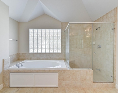 650 Westcross Street - Photo Thumbnail 40