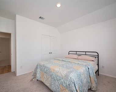 5343 Sleepy Fox Lane - Photo Thumbnail 26