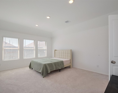 5343 Sleepy Fox Lane - Photo Thumbnail 34