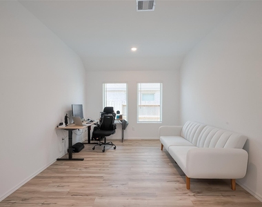 5343 Sleepy Fox Lane - Photo Thumbnail 29