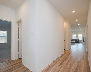 5343 Sleepy Fox Lane - Photo Thumbnail 6