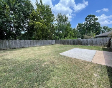 9422 Chartermoss Circle - Photo Thumbnail 10