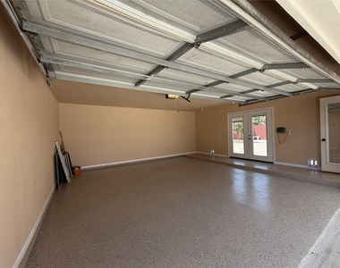 3822 Shady Harbor Drive - Photo Thumbnail 26