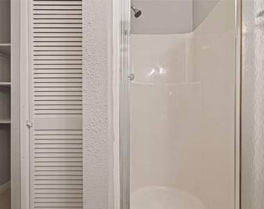 2422 Florence Street - Photo Thumbnail 29