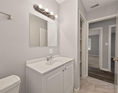 2422 Florence Street - Photo Thumbnail 22
