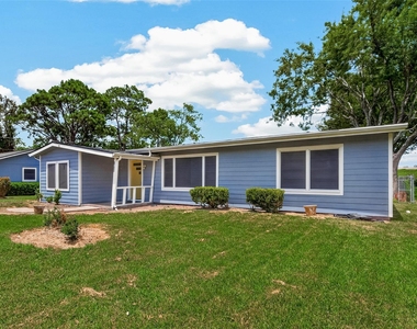 2422 Florence Street - Photo Thumbnail 1