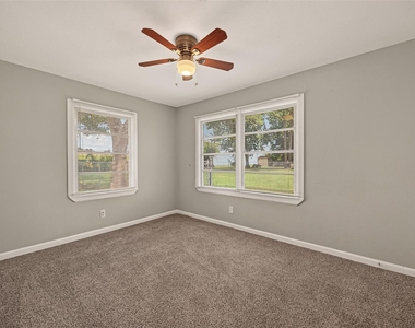 2422 Florence Street - Photo Thumbnail 18