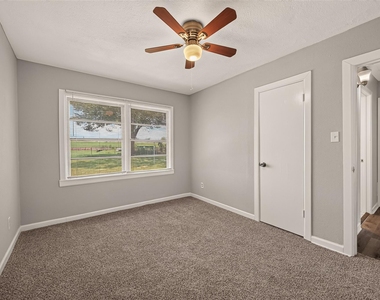 2422 Florence Street - Photo Thumbnail 13