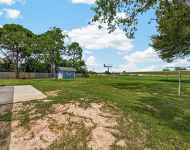 2422 Florence Street - Photo Thumbnail 35
