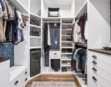 415 James Street - Photo Thumbnail 20