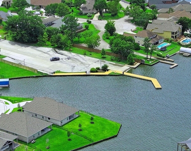 7022 N Sound Lane - Photo Thumbnail 49
