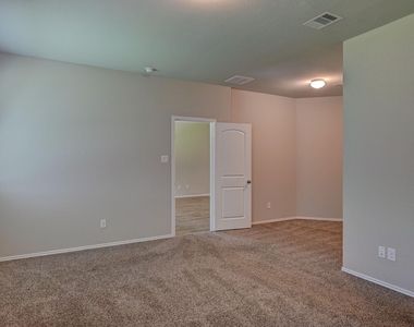 7022 N Sound Lane - Photo Thumbnail 24