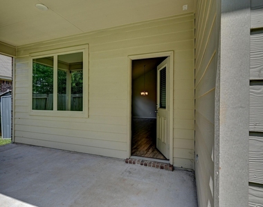7022 N Sound Lane - Photo Thumbnail 30