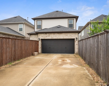 27022 Brighton Valley Way - Photo Thumbnail 16