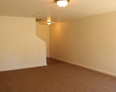 10535 Mills Road - Photo Thumbnail 5