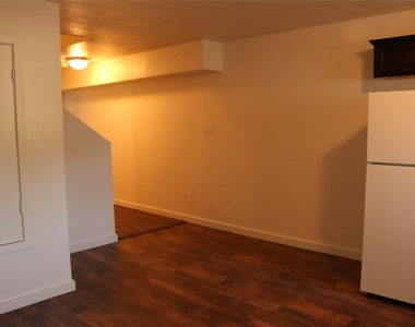 10535 Mills Road - Photo Thumbnail 28