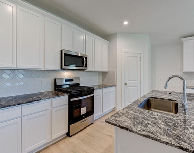 7802 Bel Fiore Drive - Photo Thumbnail 7