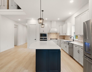 13803 Cerezo Creek Pointe Drive - Photo Thumbnail 12