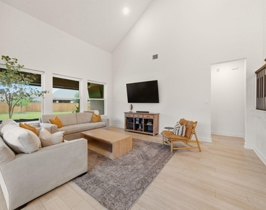 13803 Cerezo Creek Pointe Drive - Photo Thumbnail 3