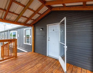 1133 Road 5823 - Photo Thumbnail 9