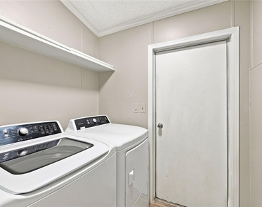 1133 Road 5823 - Photo Thumbnail 17