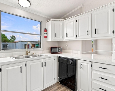 1133 Road 5823 - Photo Thumbnail 16