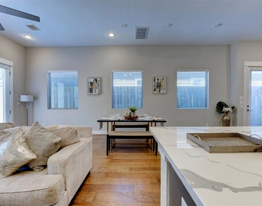 3514 Bastrop Street - Photo Thumbnail 11