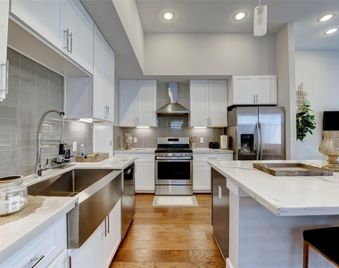 3514 Bastrop Street - Photo Thumbnail 13