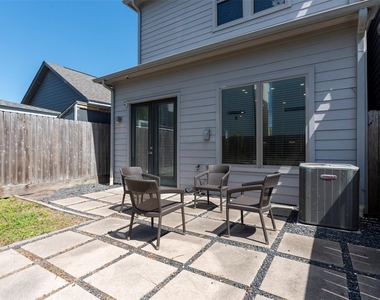 3514 Bastrop Street - Photo Thumbnail 40