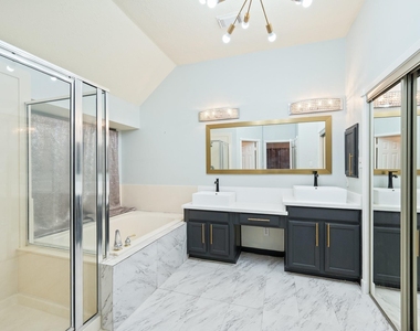 7624 Lone Meadow Court - Photo Thumbnail 28
