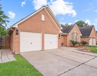 7624 Lone Meadow Court - Photo Thumbnail 1