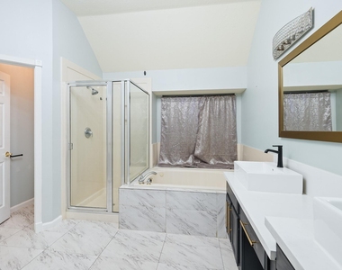 7624 Lone Meadow Court - Photo Thumbnail 26